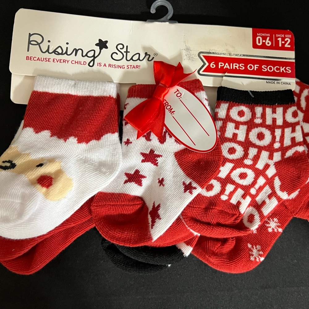Rising Star Infant Christmas Socks 6 Pairs size 0 to 6 months Shoe Size 1-2 New